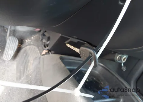 2002 Chevrolet S-10 Ls z USA, uszkodzony, nr VIN 1GCDT13W82K193777